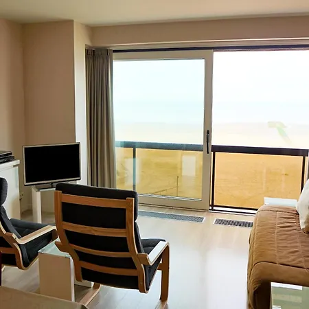 In With Stunning Sea Views, Cleaning Included Lägenhet Nieuwpoort