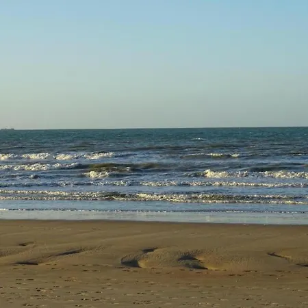 In With Stunning Sea Views, Cleaning Included Nieuwpoort