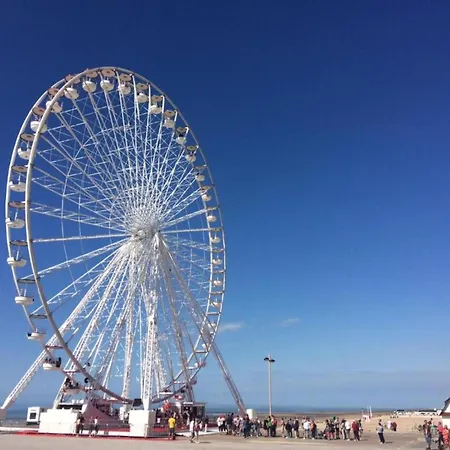 아파트 In With Stunning Sea Views, Cleaning Included *